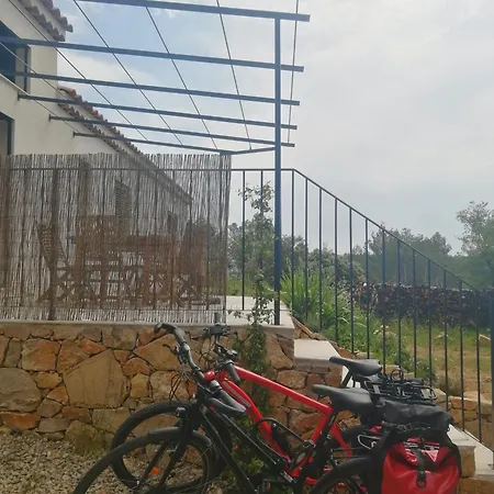 Holiday home Logement, Quartier Calme, Sillans-la Cascade